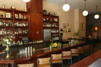 Tilden Hotel - bar