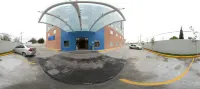 蒙克洛娃One飯店 - 停車場