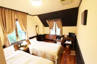 Matsushima Petit Hotel Bistro Abalon - ที่มีที่จอดรถ