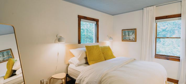 Stowe Cabins in the Woods Hotels in Washington County