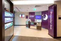 Premier Inn Maidenhead Town Centre - Parking