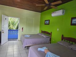 Anchorage Beach Resort Caye Caulker