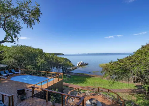 Malkoha Lake St Lucia - Parking