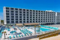 The Maverick Resort - Ormond Beach - Pools