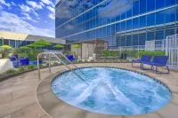 Hilton Anaheim - Gym