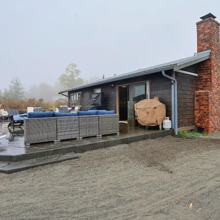 Waterfront Bellingham Home w/ Fire Pits & Patio