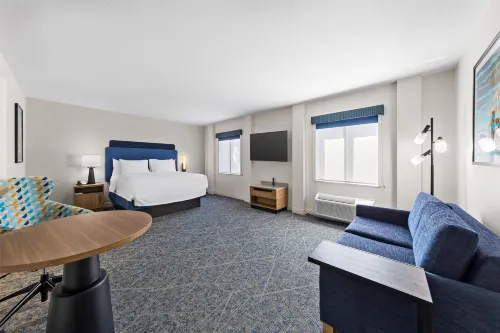 Hampton Inn & Suites Ft. Pierce - parking