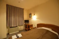 Famy Inn Makuhari Hotel a Narashino