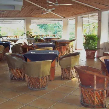 Hotel Suites Ixtapa Plaza