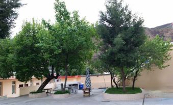Lihua Leisure Mountain Villa