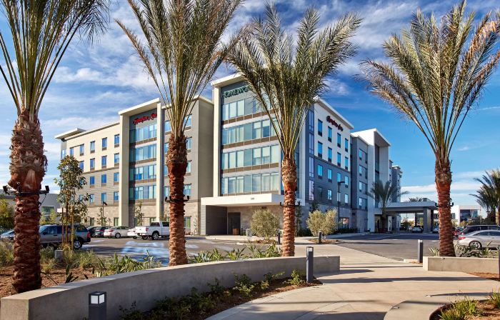 Hampton Inn Long Beach Airport