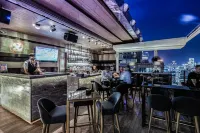 Hotel Indigo BANGKOK WIRELESS ROAD by IHG - bar