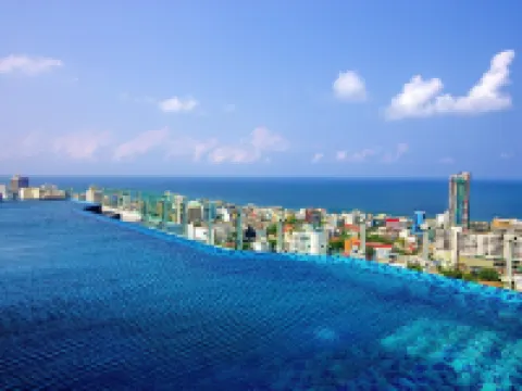 Cinnamon Red Colombo Hotels in Colombo