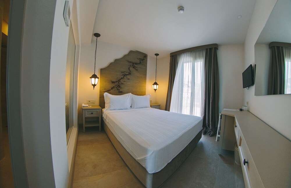 Elista Hotel & Spa