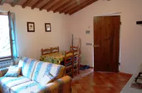 Three-Room Apartment on the Outskirts of Chianti - balcony