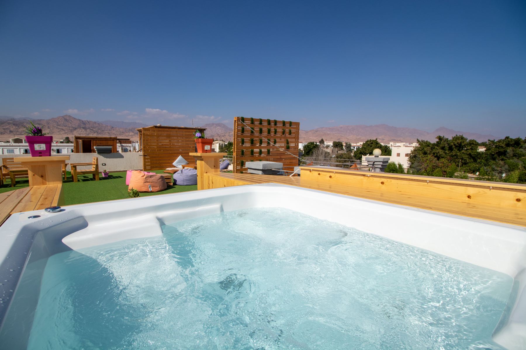 Luxury Apartment up to 3 Persons - Feel Home Away from Home