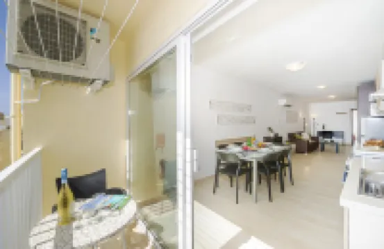 Summer Breeze Comfort Apartment