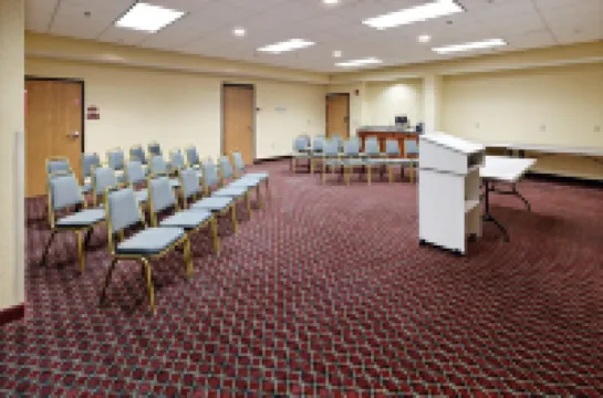 Holiday Inn Express & Suites GRENADA by IHG