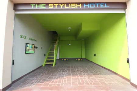 Andong Studio131 Hotel Отели рядом с достопримечательностью «Byeongsanseowon Confucian Academy»