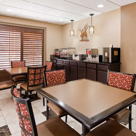 Best Western Plus Ambassador Suites Venice