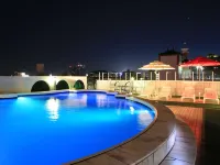 Rose Hotel Yokohama - Pools