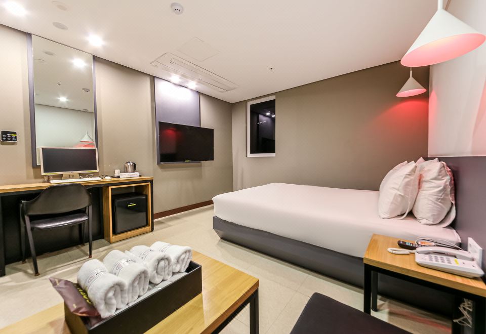 Jinju Chungmugongdong Cozyの客室写真