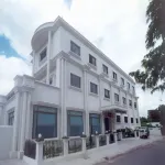 拉普誒斯珀爾提克薩羅瓦爾酒店