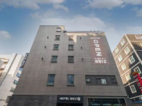 Bundang (Yatap Station) Breeze Hotel Hotels in Seongnam