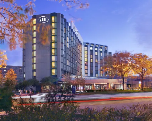 Hilton Rosemont Chicago O'Hare Hotels in Rosemont