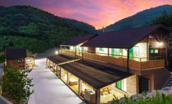 Tongyeong Friend Pension