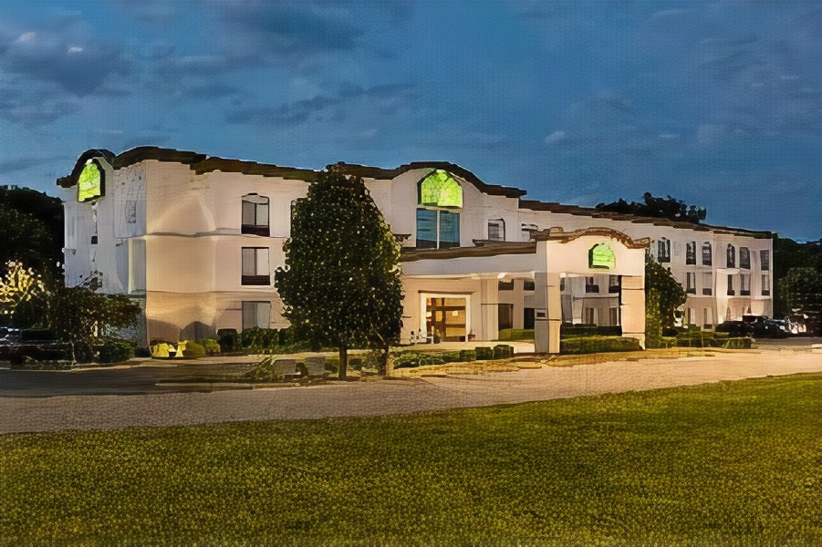 Wingate by Wyndham Vienna/Parkersburg