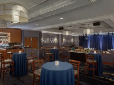 ดับเบิลทรีสวีทส์บายโรงแรมฮิลตัน บอสตัน - เคมบริดจ์ โรงแรมในบอสตัน