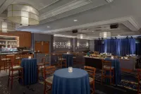 DoubleTree Suites by Hilton Hotel Boston - Cambridge