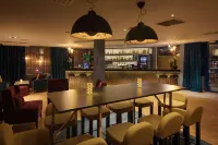 Scandic Sunnfjord Hotel & Spa - bar