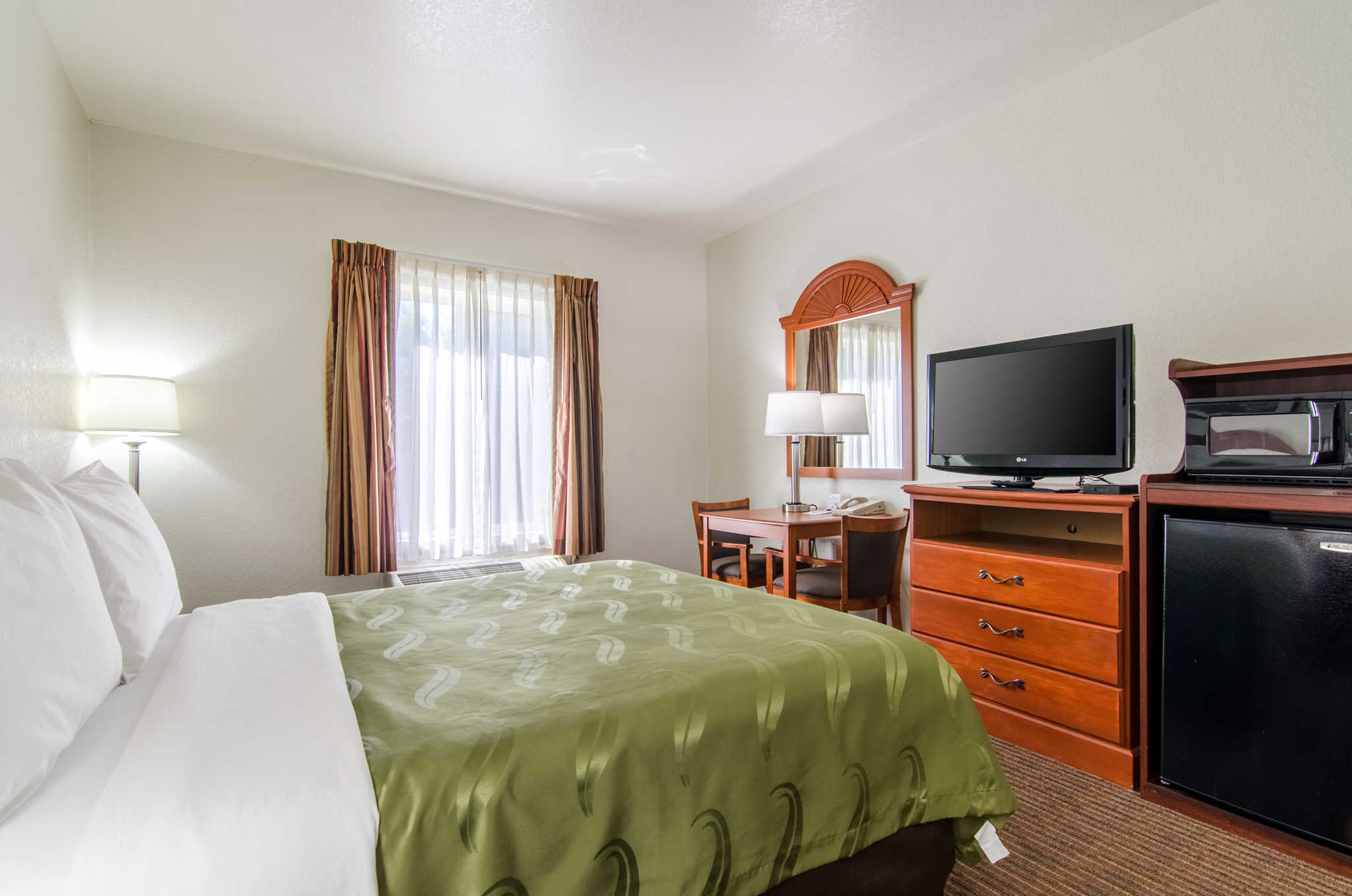 Quality Inn Junction City - Near Fort Riley