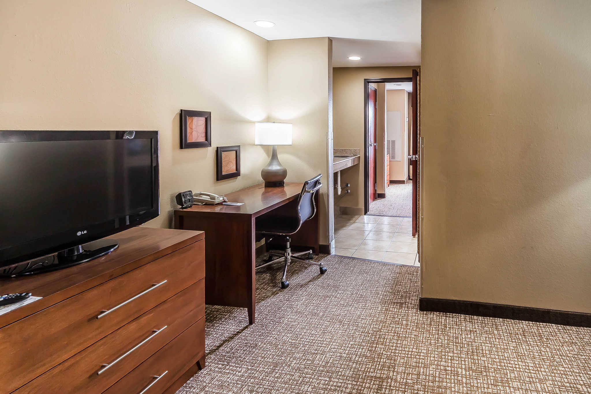 Comfort Suites Yukon - SW Oklahoma City