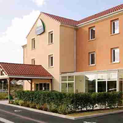 Hôtel Akena City Caudry Hotel Exterior