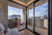Niche Hotel Athens - Mountain view