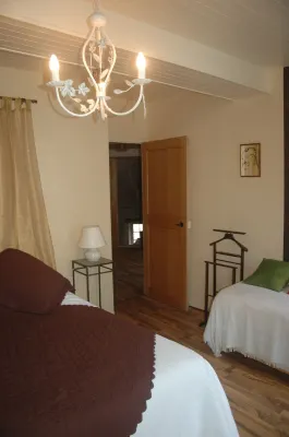 Le Puits Fortifié Hotels in Salives