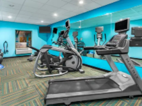 Holiday Inn Express & Suites MORRISTOWN by IHG Hotels in Hamblen County