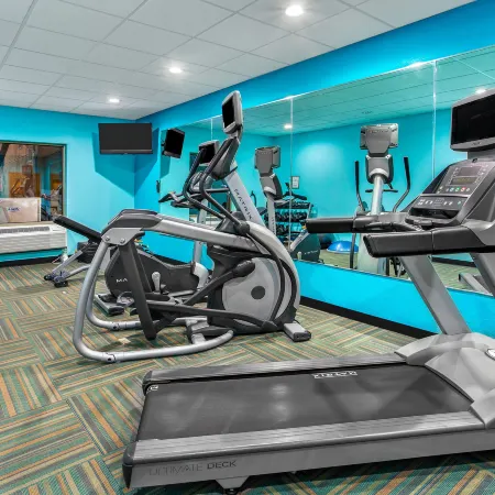 Holiday Inn Express & Suites MORRISTOWN by IHG