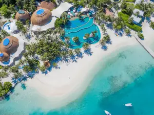 Holiday Inn Resort Kandooma Maldives - Kids Stay and Eat Free