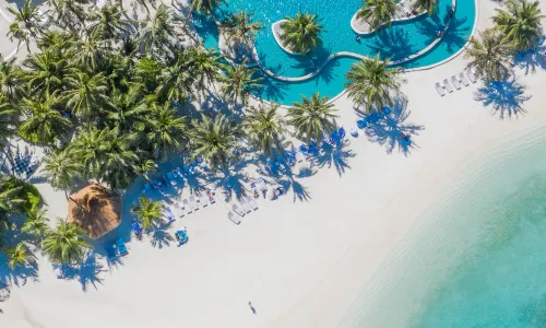 Holiday Inn Resort Kandooma Maldives - Kids Stay and Eat Free
