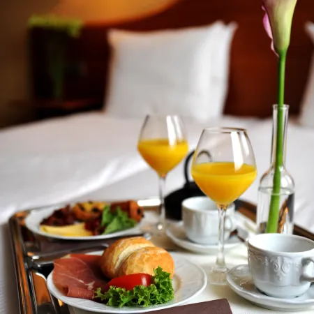 Flanders Hotel