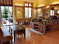 Best Western Central Hotel, Tours - Bữa sáng
