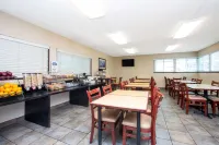 Baymont by Wyndham San Diego Downtown