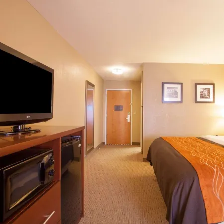 Quality Inn & Suites I-40 East Отели в г. Норт-Литл-Рок