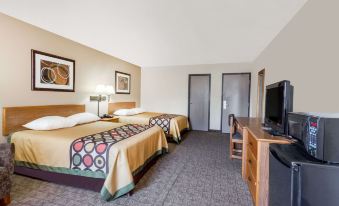 Super 8 by Wyndham Lewisburg