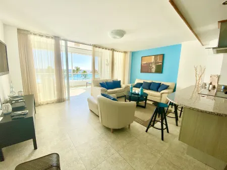 703 @Marbella 2 Bedrooms Beachfront Beautiful Apartment Отели в г. Хуан-Долио