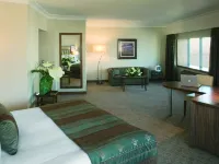 Mövenpick Izmir Hotels near Konak Square